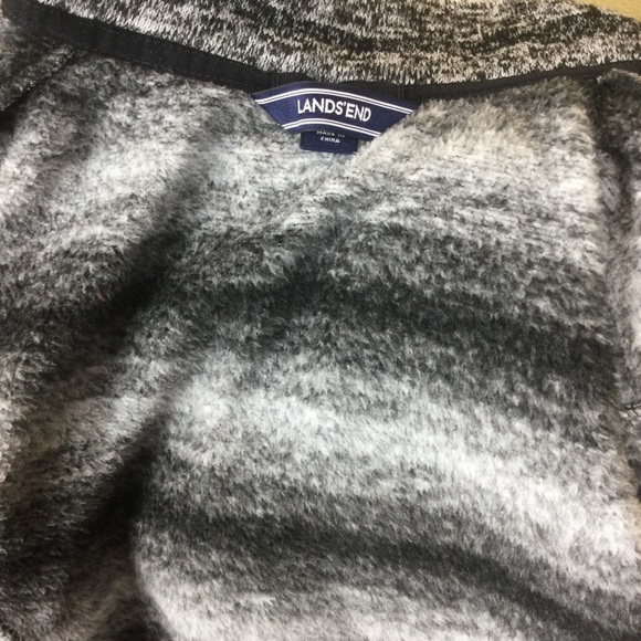 Lands End Sweater - Picture 5 of 5